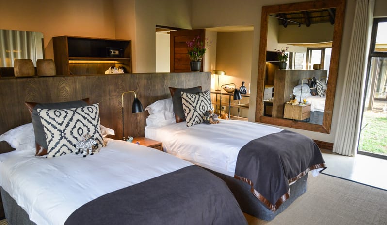 Lion Sands_Tinga Lodge_3_Hi'Nkweni Villa_Twin Room Setup